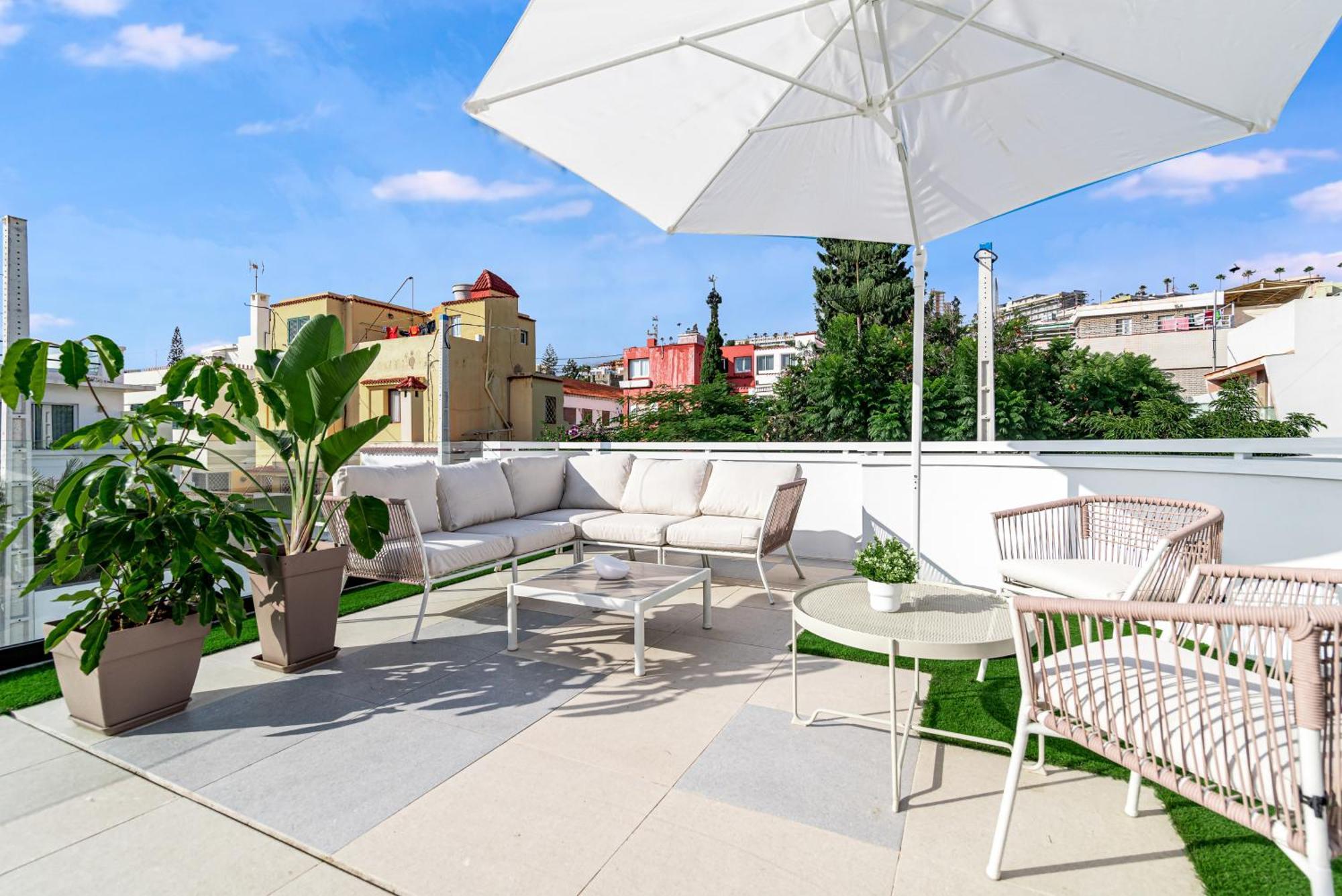 לאס פאלמס דה גראן קנאריה La Vega De Ciudad Jardin Suites מראה חיצוני תמונה