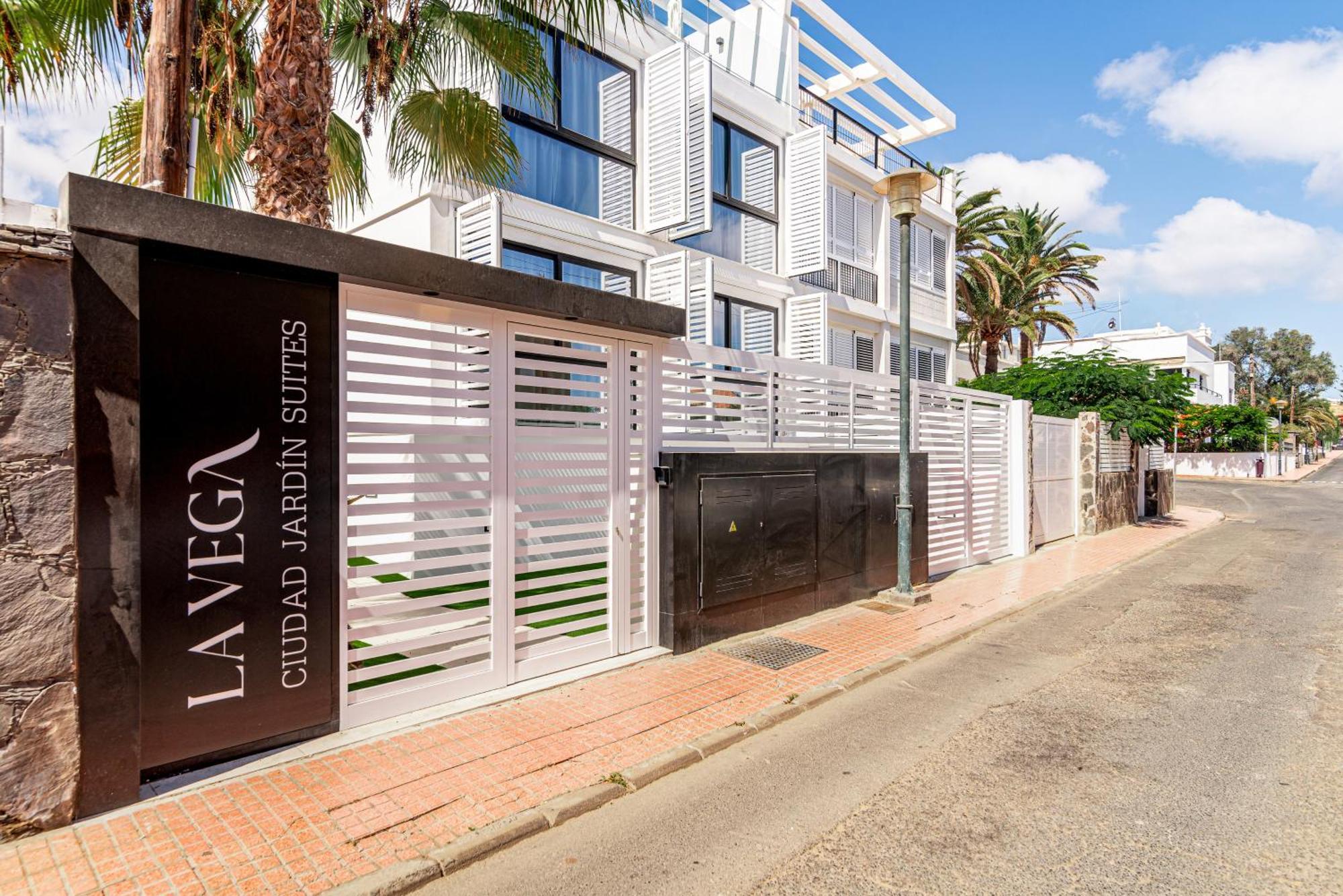 לאס פאלמס דה גראן קנאריה La Vega De Ciudad Jardin Suites מראה חיצוני תמונה
