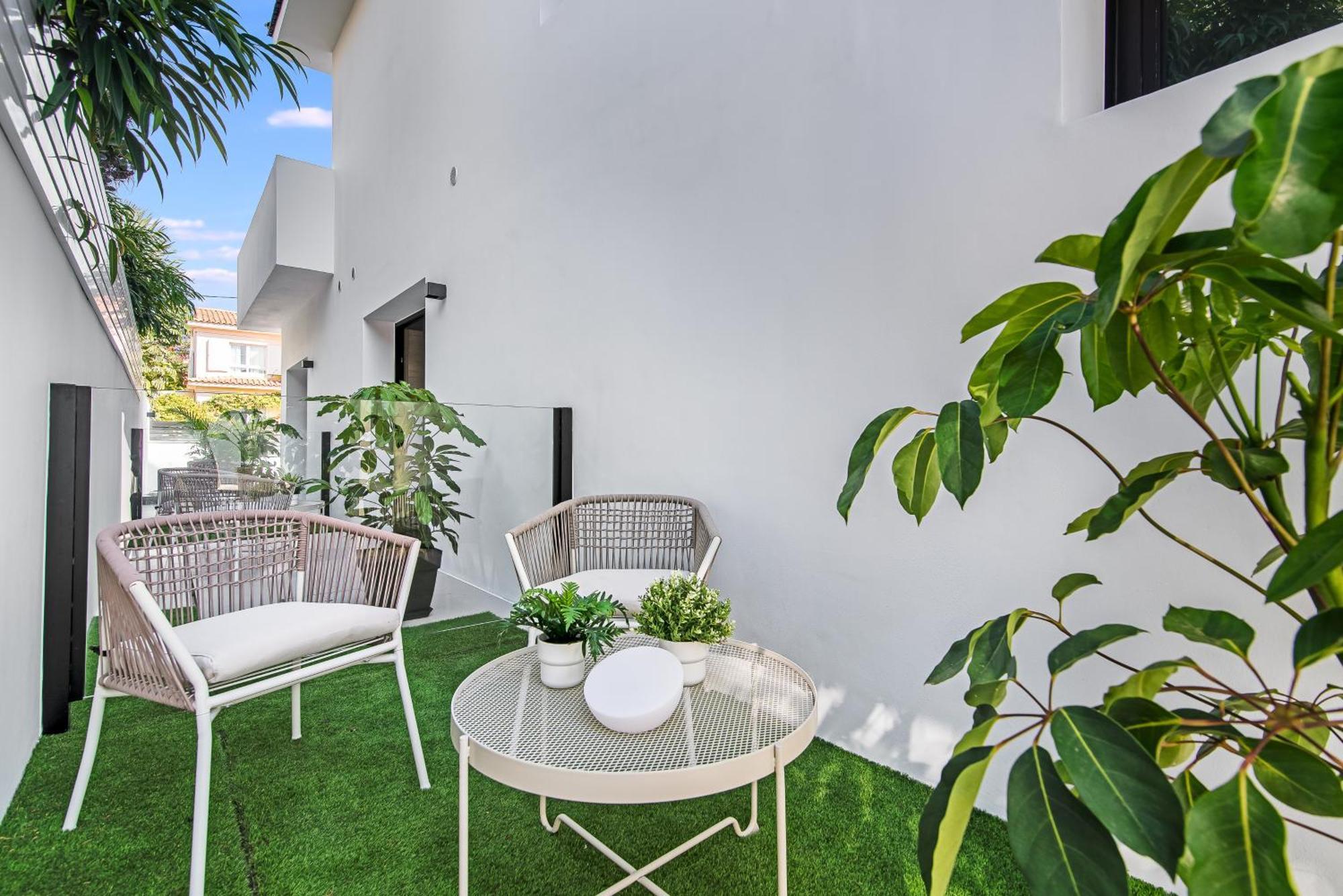 לאס פאלמס דה גראן קנאריה La Vega De Ciudad Jardin Suites חדר תמונה