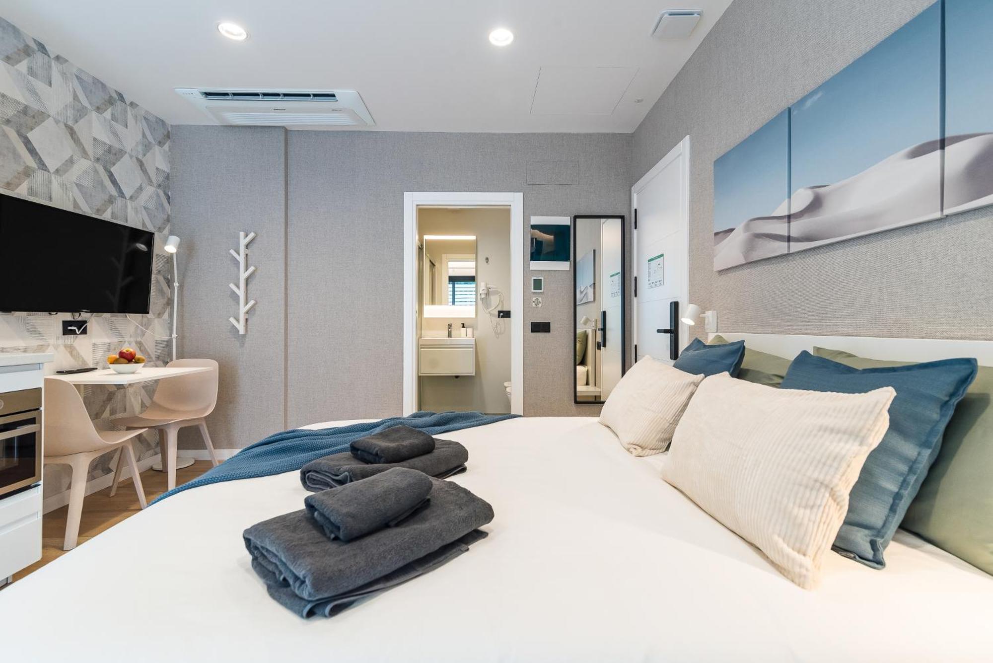לאס פאלמס דה גראן קנאריה La Vega De Ciudad Jardin Suites חדר תמונה